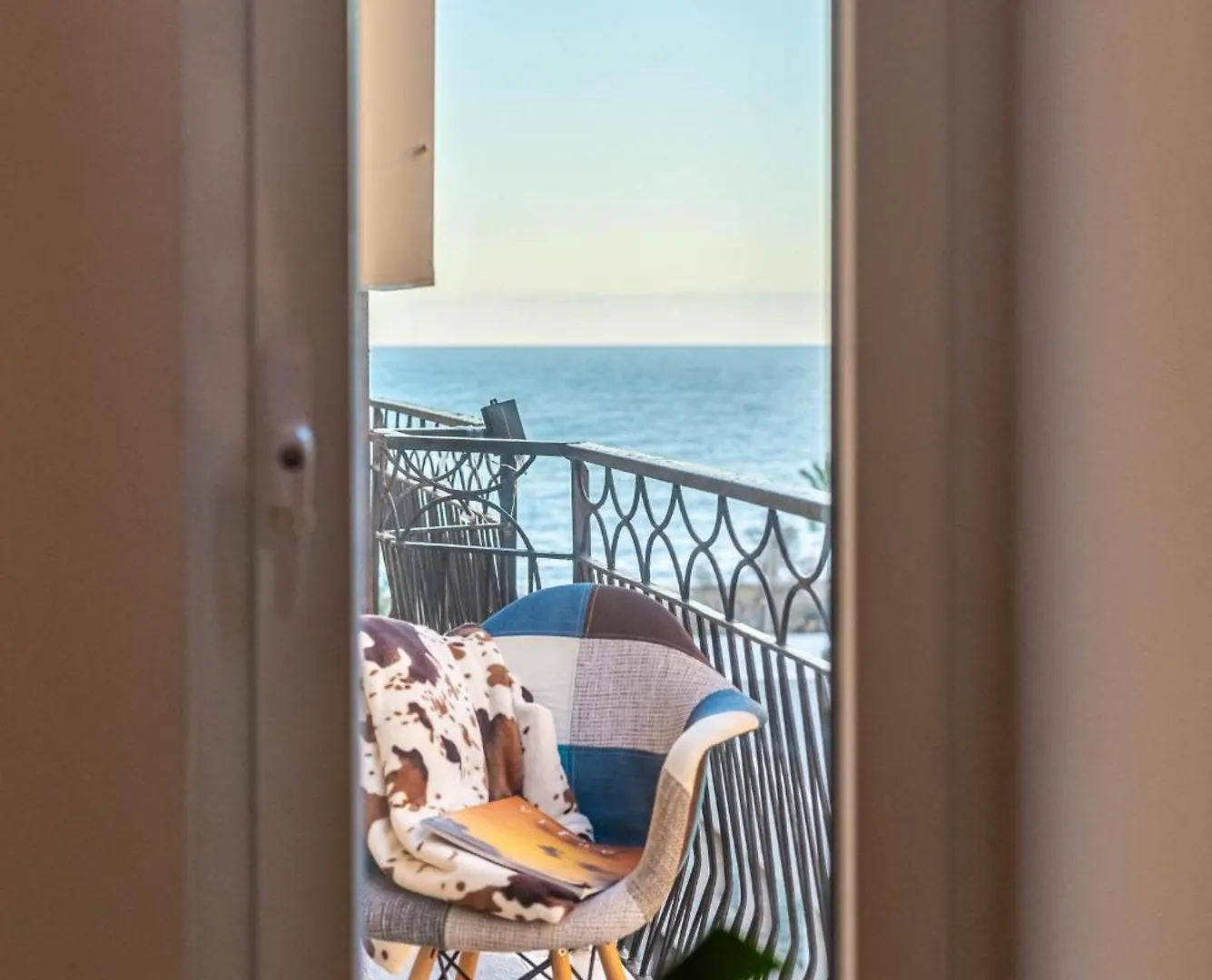 Casa Dei Visionari - Mare Apartment Bari