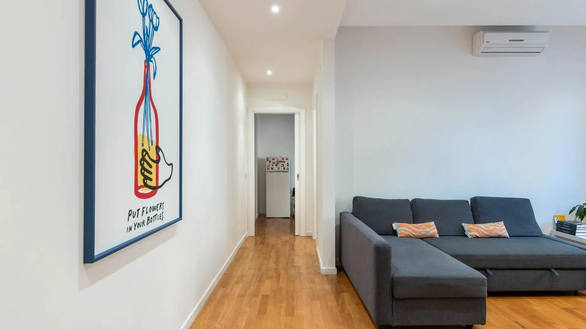 Casa Dei Visionari - Mare Apartment Bari 0*,